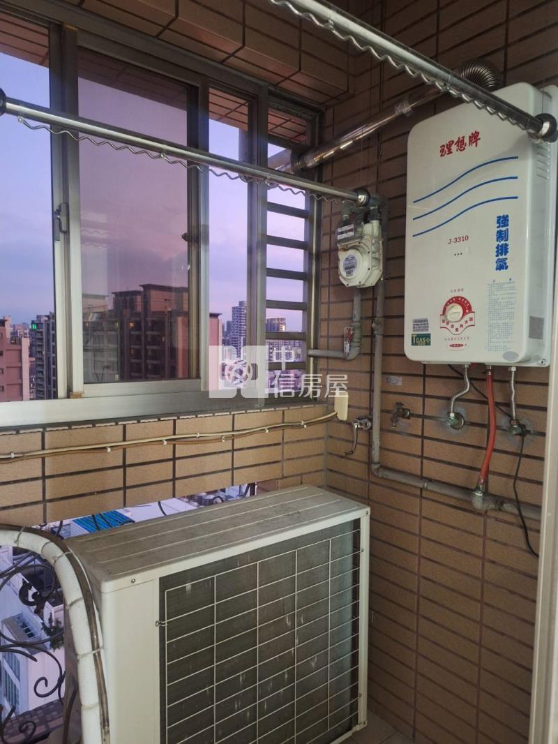 藝文捷運亞曼尼大套房房屋室內格局與周邊環境