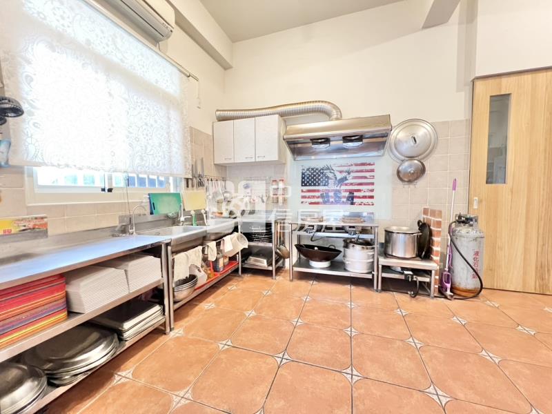 太原車站旁一樓雙車雙套房房屋室內格局與周邊環境