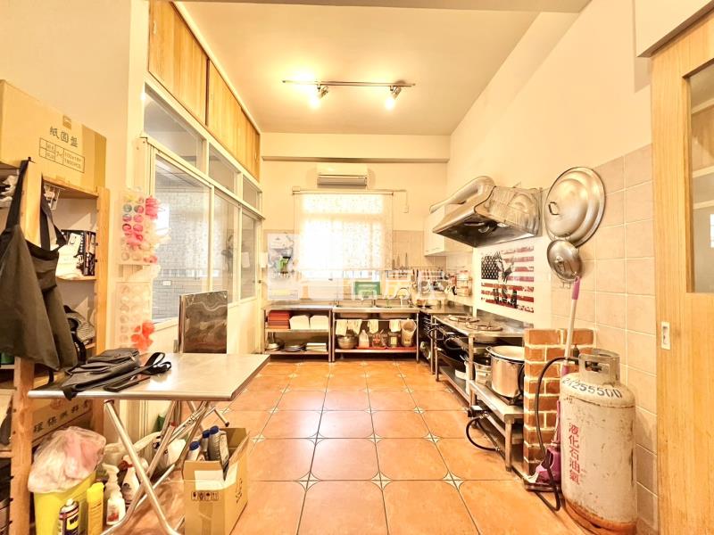 太原車站旁一樓雙車雙套房房屋室內格局與周邊環境