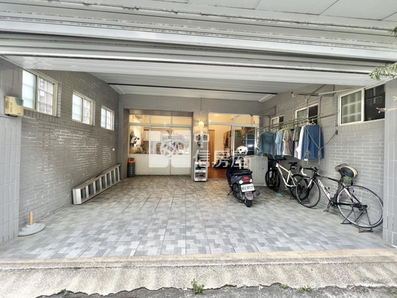 太原車站旁一樓雙車雙套房房屋室內格局與周邊環境