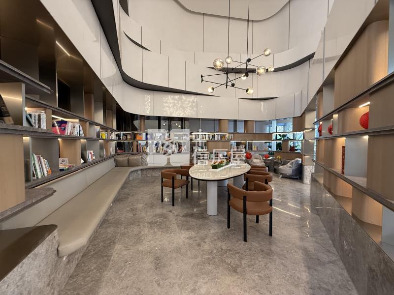 宏普画時代時尚苑2房車雙衛浴房屋室內格局與周邊環境