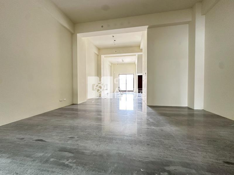 14期大地坪可停四車全新電梯別墅房屋室內格局與周邊環境