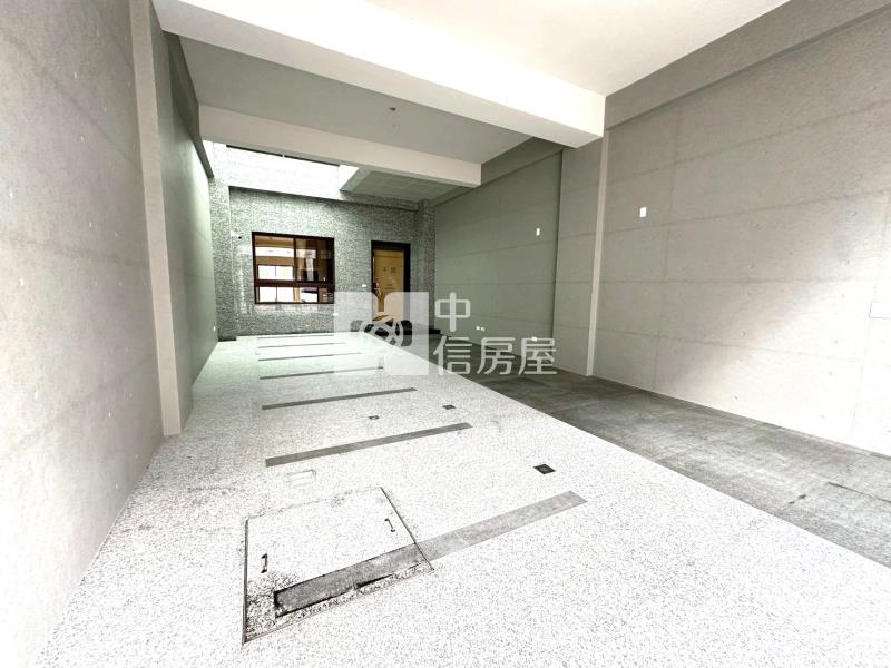 14期大地坪可停四車全新電梯別墅房屋室內格局與周邊環境