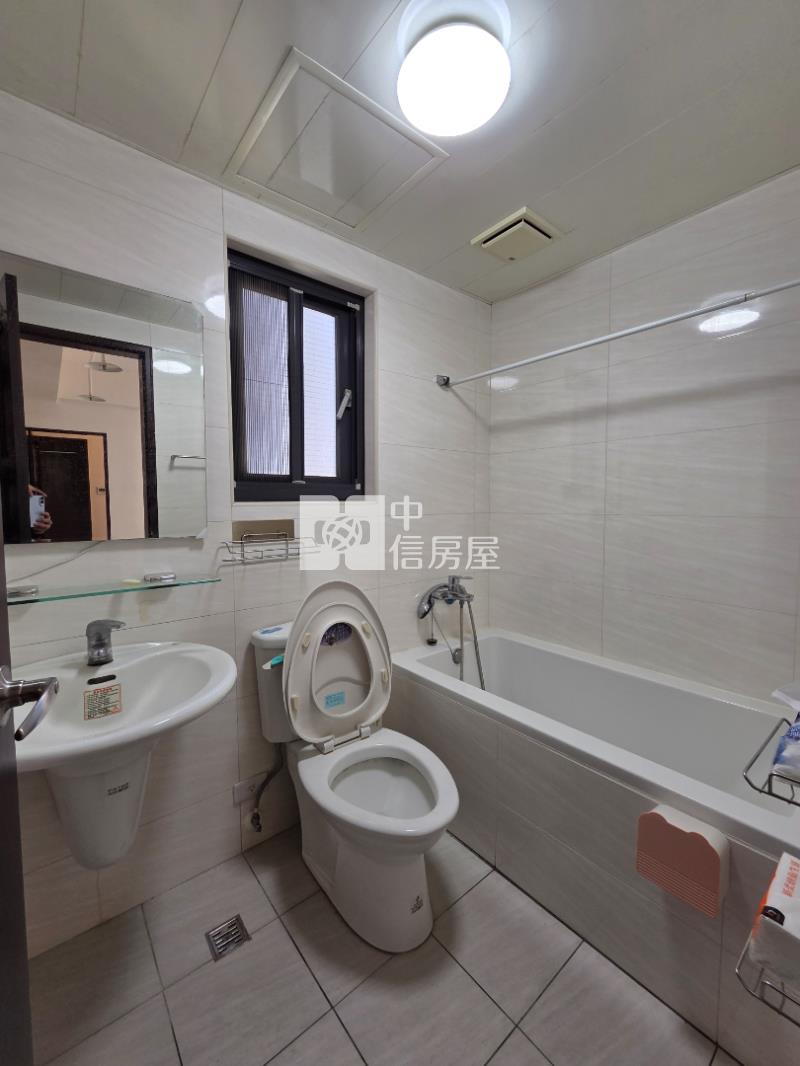 河美御景稀有兩房平車雙衛浴景觀戶房屋室內格局與周邊環境