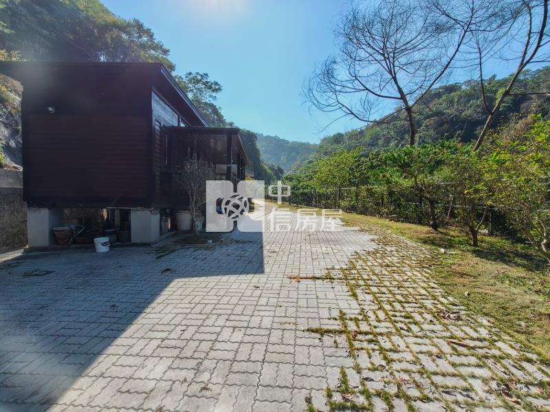 太平世外桃源千坪農地.有渡假屋.車可達.房屋室內格局與周邊環境