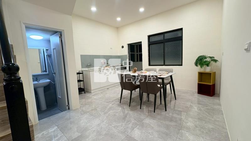 太平工業區前院車庫別墅A房屋室內格局與周邊環境