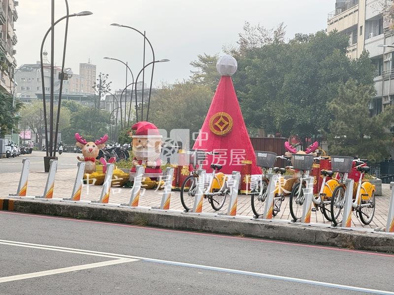 火車站公寓房屋室內格局與周邊環境
