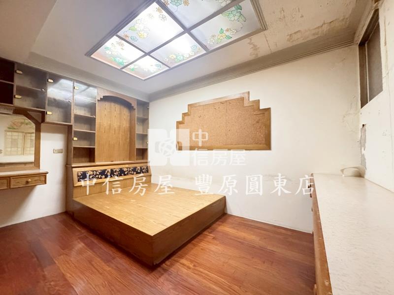 火車站公寓房屋室內格局與周邊環境