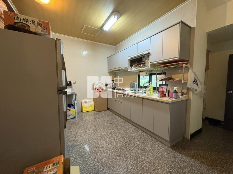 近草漯重劃區美別墅房屋室內格局與周邊環境