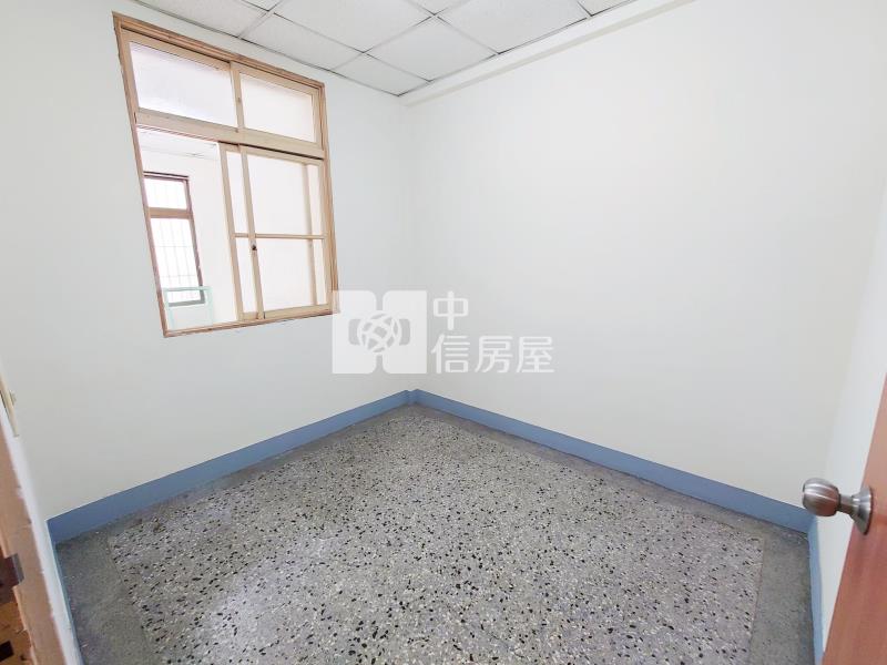 北區前後臨路透天房屋室內格局與周邊環境