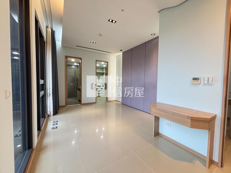 ◆信義君悅4房+車位房屋室內格局與周邊環境