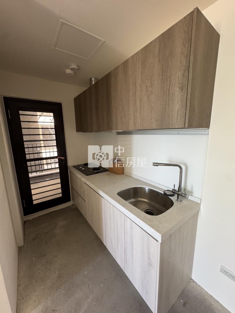 中壢捷運A20站全新1+1房車~A20綻房屋室內格局與周邊環境