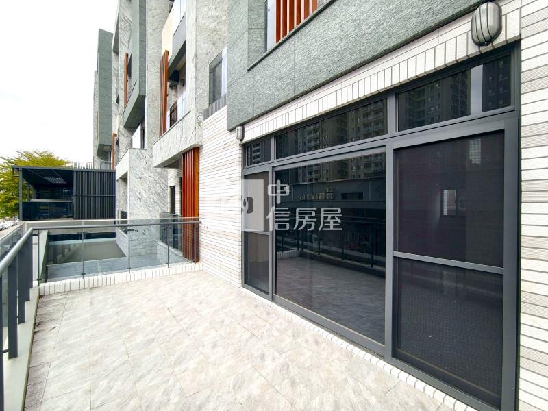 廍子公園角間臨路四車電梯住店房屋室內格局與周邊環境