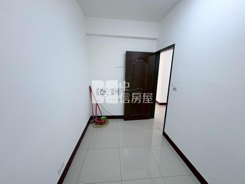 新屋埔頂國小整新透天含車庫房屋室內格局與周邊環境