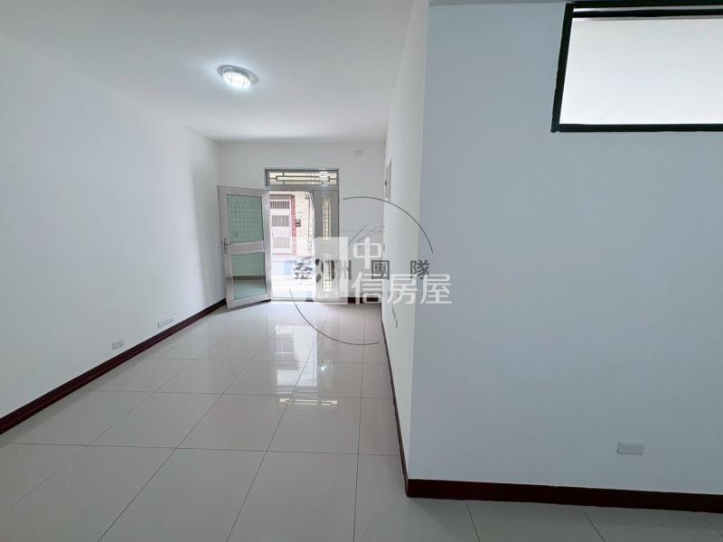 新屋埔頂國小整新透天含車庫房屋室內格局與周邊環境