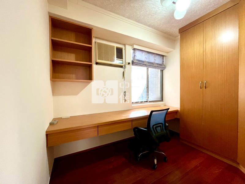 ●台北E-GO高樓電梯三房房屋室內格局與周邊環境