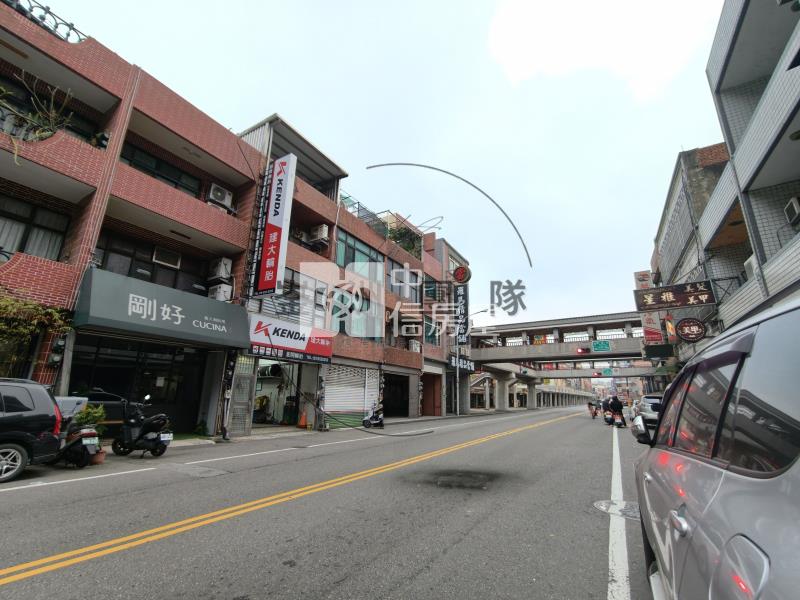 博愛國小旁都計內農舍房屋室內格局與周邊環境