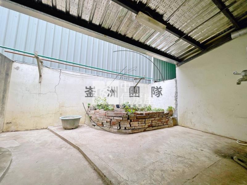 博愛國小旁都計內農舍房屋室內格局與周邊環境