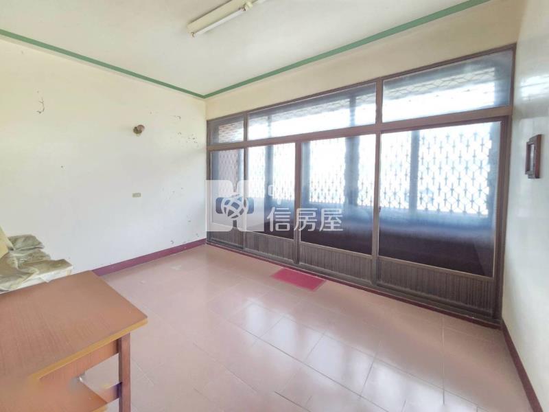 歸仁75大地坪店住透天房屋室內格局與周邊環境