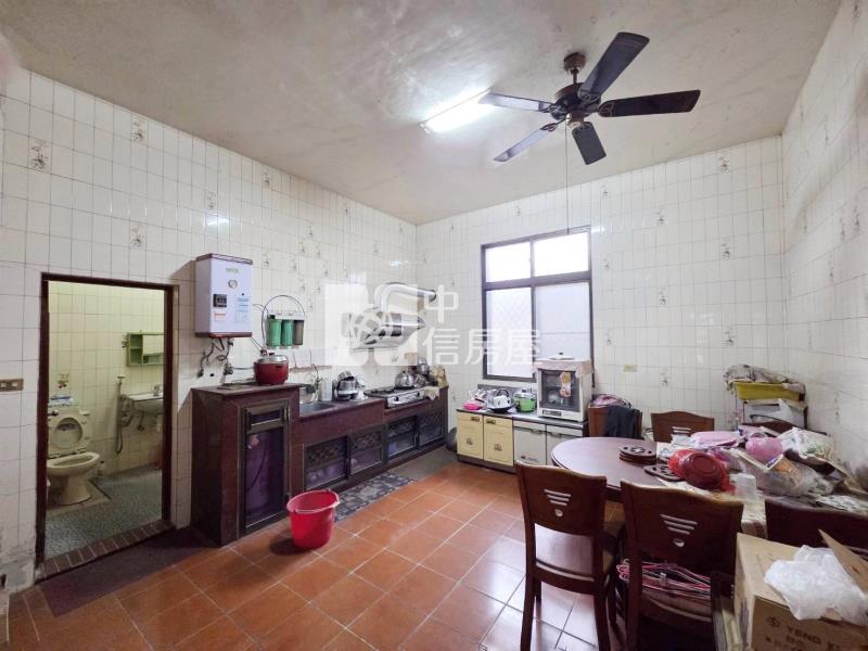 歸仁75大地坪店住透天房屋室內格局與周邊環境