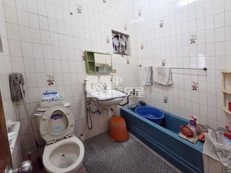 歸仁75大地坪店住透天房屋室內格局與周邊環境