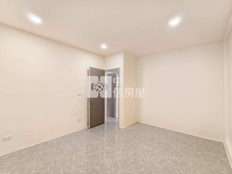 北太平全新整理可雙車起家透天房屋室內格局與周邊環境