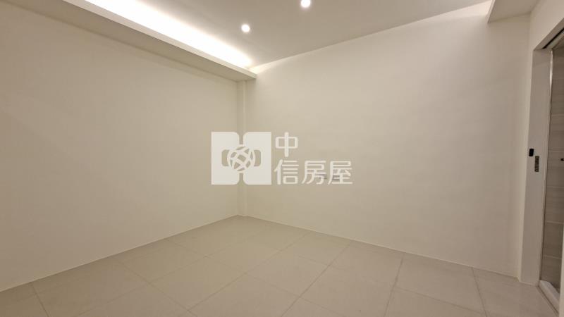 好市多旁一樓店住房屋室內格局與周邊環境