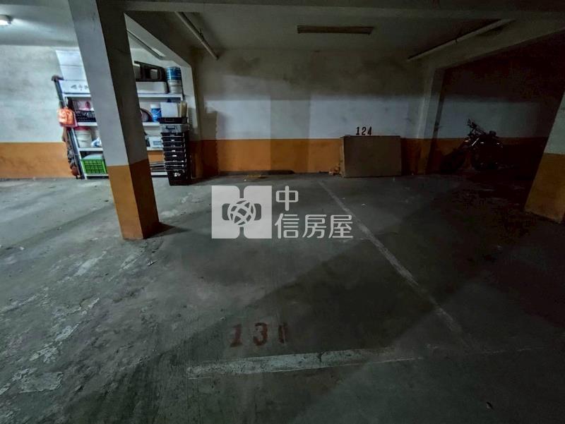 梅園社區整新3層樓透天+地下室平車房屋室內格局與周邊環境