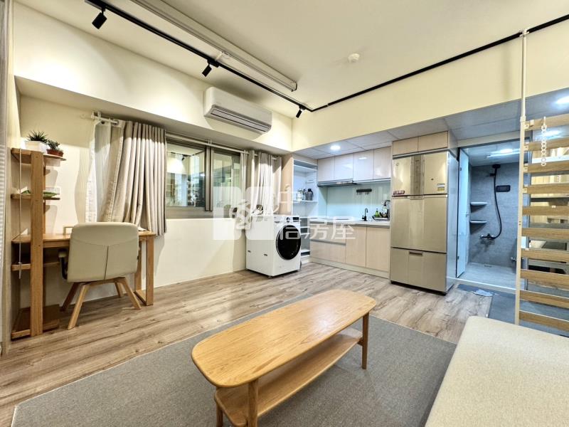 中壢站前獅子座美裝潢大套房房屋室內格局與周邊環境