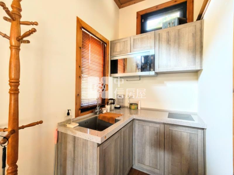 太平頭汴坑休閒園區.千坪農地.有渡假屋.車可達房屋室內格局與周邊環境