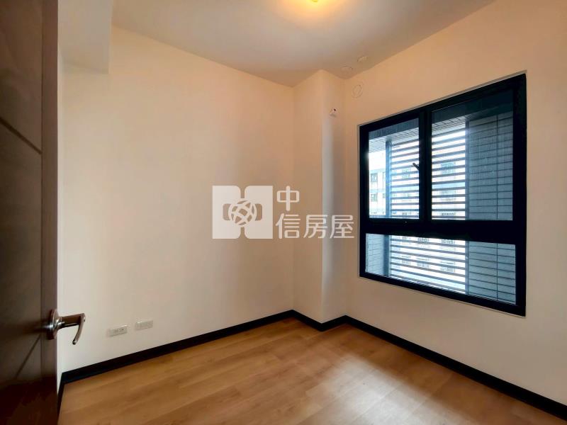 新光特區聚佳大值全新兩房平車房屋室內格局與周邊環境