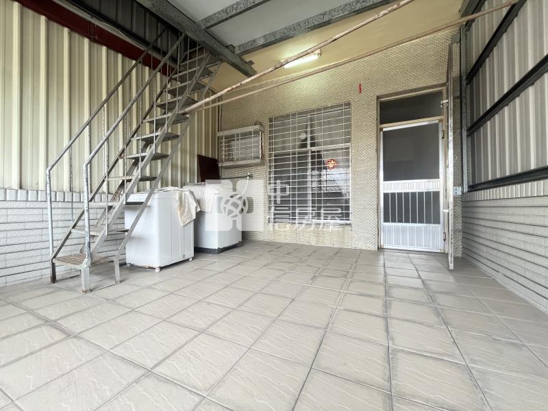 專約岡山蛋黃區超值車墅房屋室內格局與周邊環境