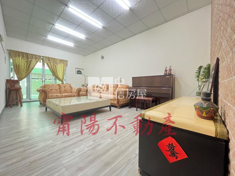 專約岡山蛋黃區超值車墅房屋室內格局與周邊環境