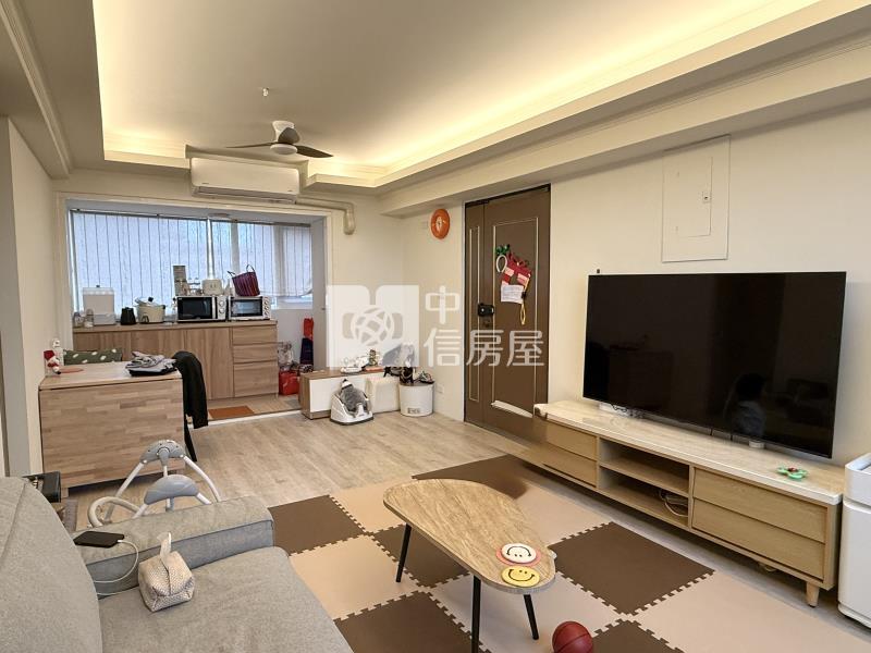 【首購必看】梅川旁兩房｜雙面採光帝王戶｜精裝修無限視野房屋室內格局與周邊環境