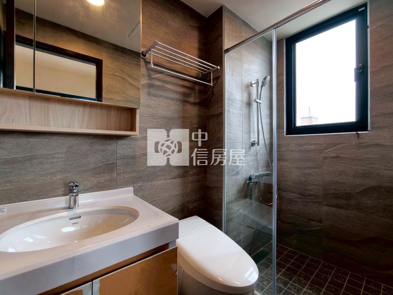 新光特區聚佳大值高樓兩房平車房屋室內格局與周邊環境