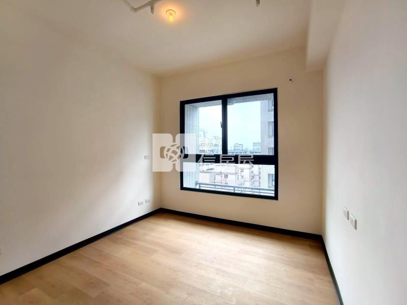 新光特區聚佳大值高樓兩房平車房屋室內格局與周邊環境