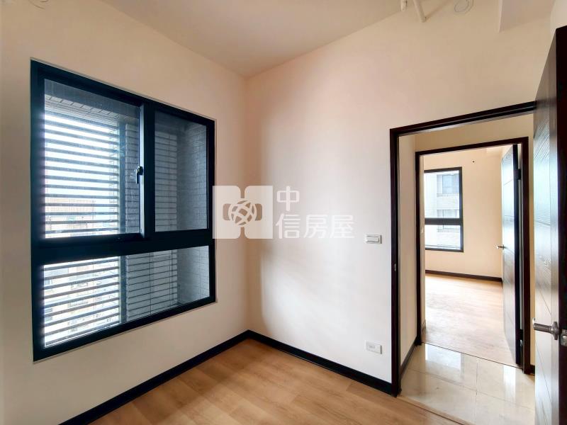 新光特區聚佳大值高樓兩房平車房屋室內格局與周邊環境