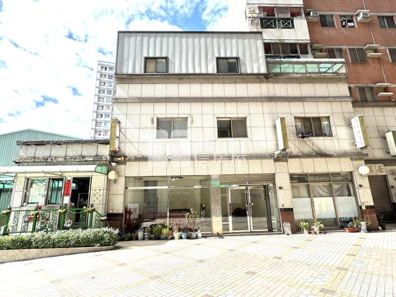 松竹稀有邊間7.5米大面寬樓店附大平車房屋室內格局與周邊環境