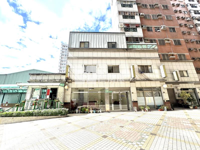 松竹稀有邊間7.5米大面寬樓店附大平車房屋室內格局與周邊環境