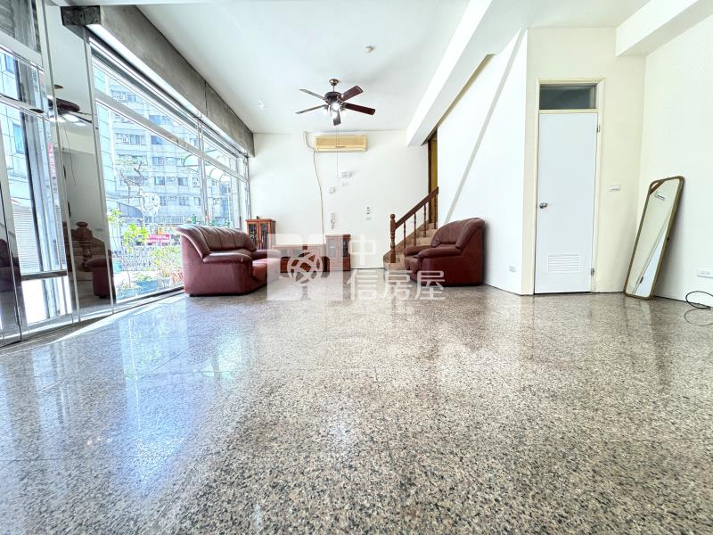 松竹稀有邊間7.5米大面寬樓店附大平車房屋室內格局與周邊環境