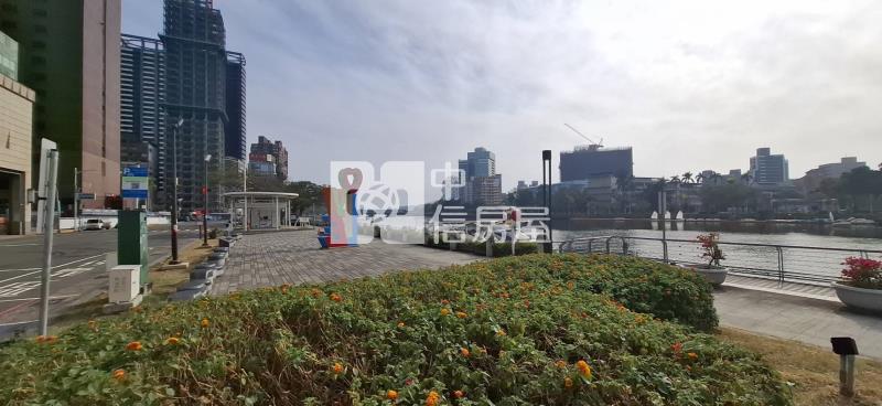 愛河第一排辦公住家房屋室內格局與周邊環境