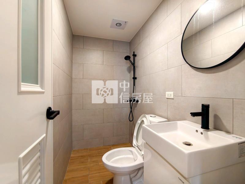 太平大三房雙陽台全新精裝優質首購戶房屋室內格局與周邊環境