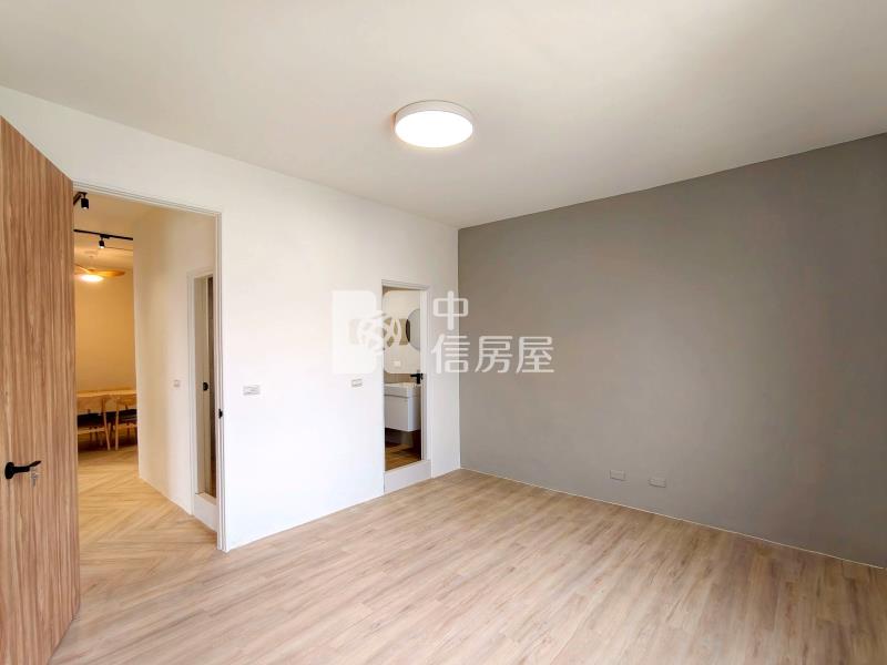 太平大三房雙陽台全新精裝優質首購戶房屋室內格局與周邊環境