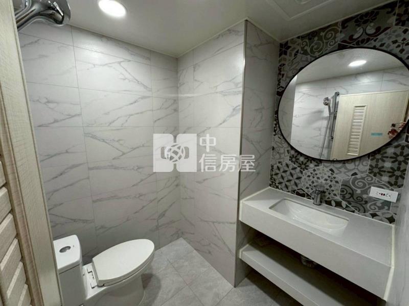 陽明國中全翻新高樓景觀平車名邸房屋室內格局與周邊環境