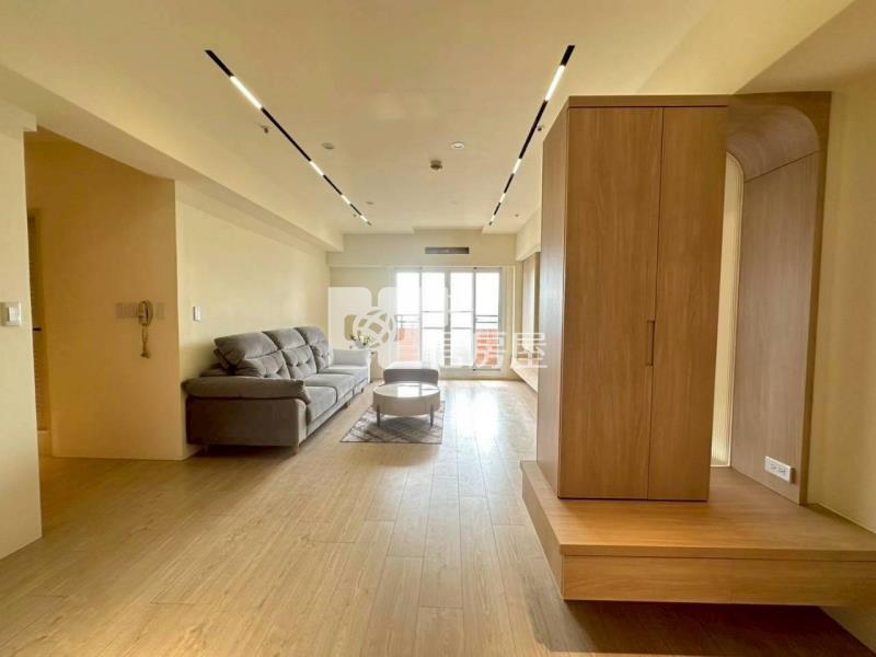 陽明國中全翻新高樓景觀平車名邸房屋室內格局與周邊環境