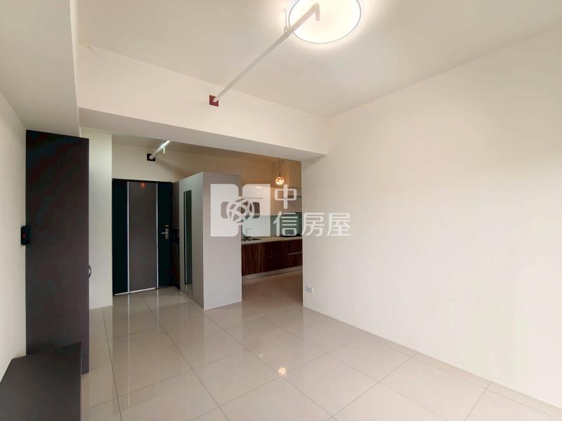 鴻邑璞臻中國醫BOT三房平車房屋室內格局與周邊環境