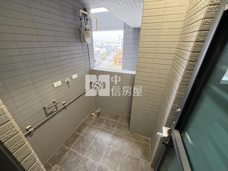 竹南溫馨三房車房屋室內格局與周邊環境