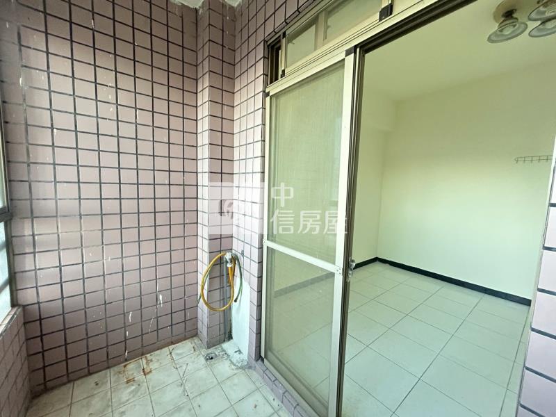 瑞塘國小旁稀有電梯美四房房屋室內格局與周邊環境