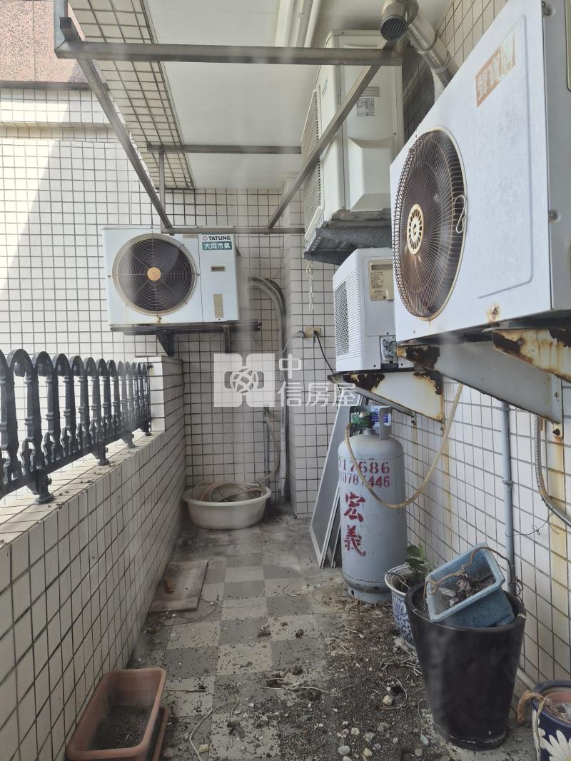 老爺官邸尊榮世襲雙車房屋室內格局與周邊環境