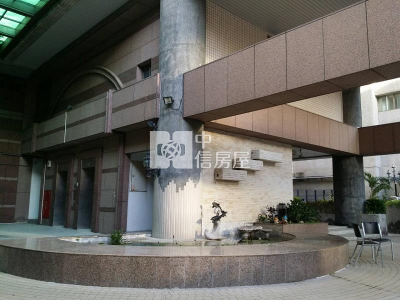 老爺官邸尊榮世襲雙車房屋室內格局與周邊環境